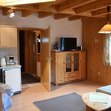 Nr 12b1, Hagbuegerl, Bayr Wald Nyaraló